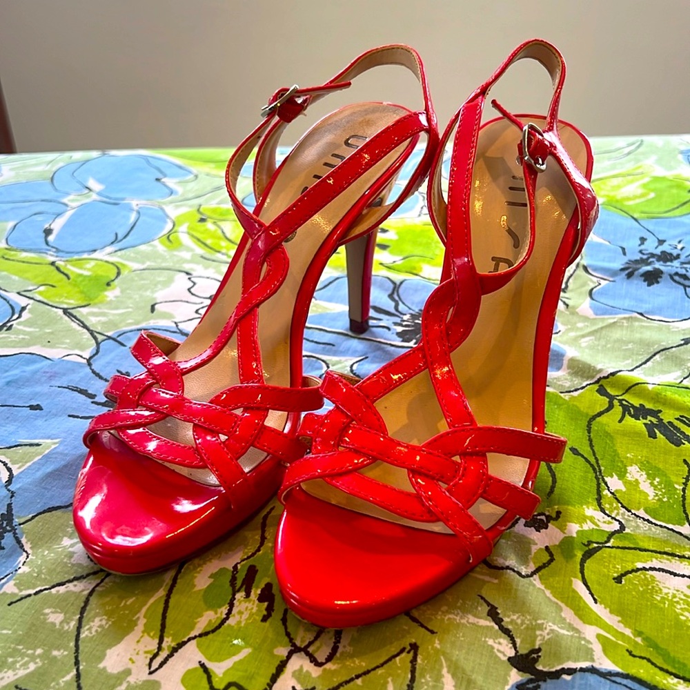 Coral pink patent strappy heels size 7.5